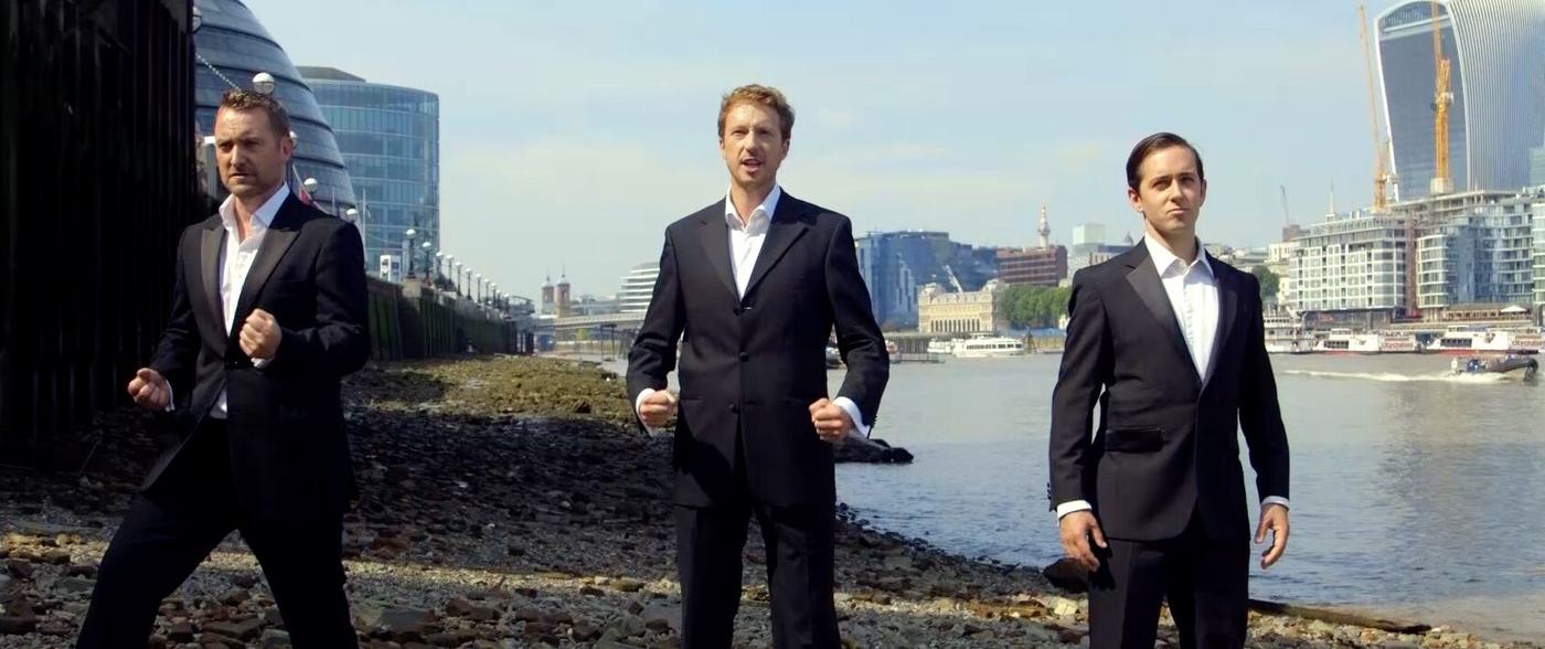 Operatico James Bond show trio